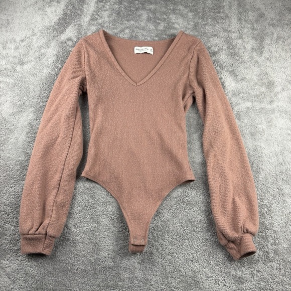 Abercrombie & Fitch Sweaters - Vtg Abercrombie & Fitch Soft Cozy Sweater Bodysuit Womens XS Brown V-Neck